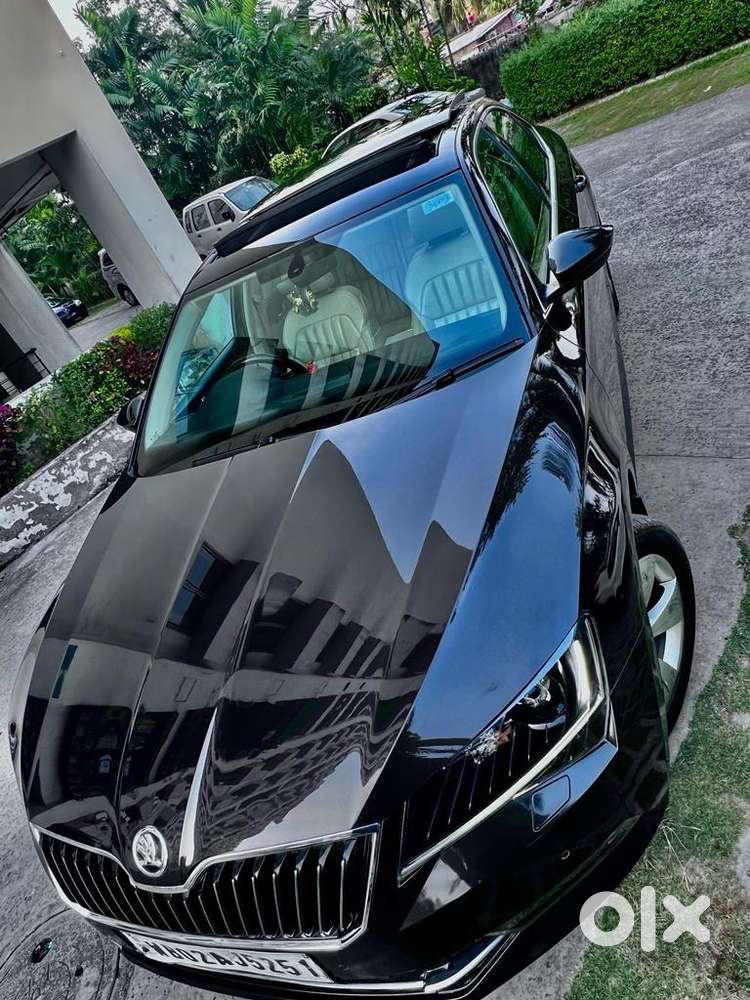 Skoda Superb Petrol Automatic 2016-2019 Pristine Condition