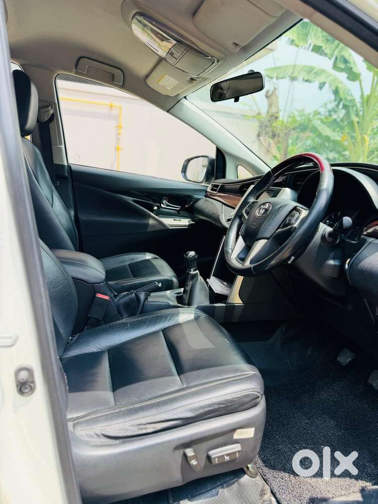 Toyota Innova Crysta, 2016, Diesel