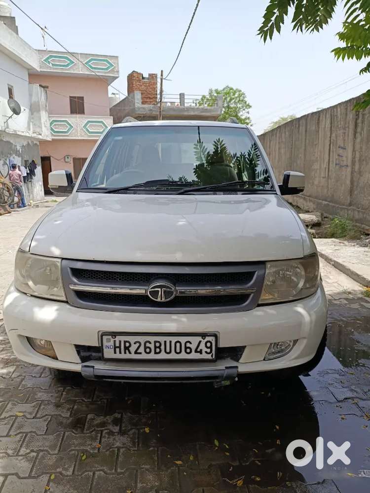 Tata Safari 2012