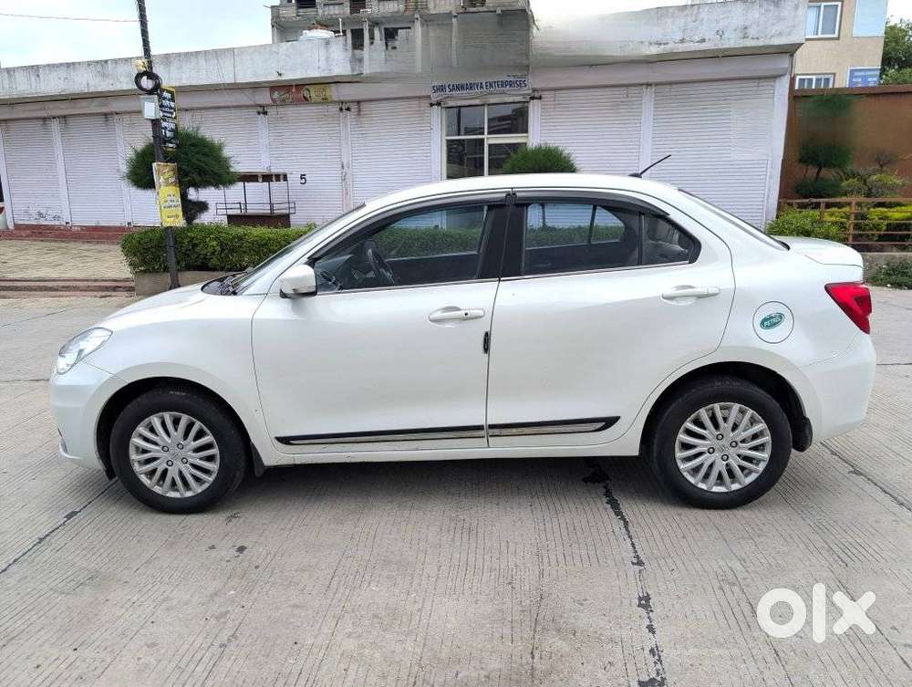 Maruti Suzuki Swift Dzire 1.3 Zxi, 2021, Petrol