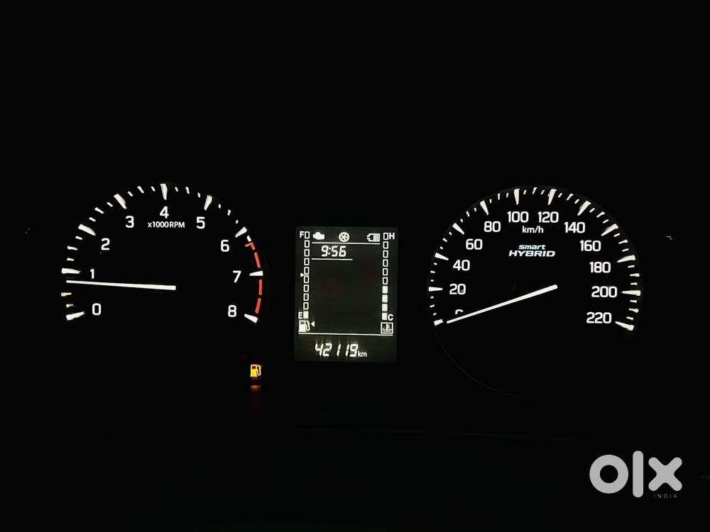 Maruti Suzuki Brezza 1.5 Lxi Smart Hybrid, 2023, Petrol