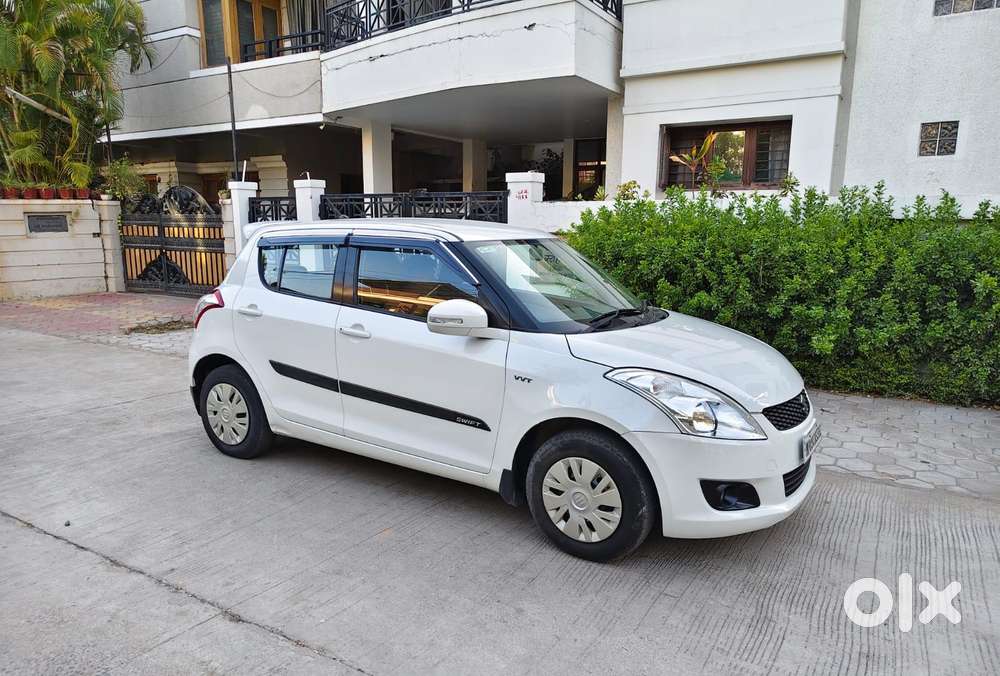 Maruti Suzuki Swift Vxi Optional, 2013, Petrol