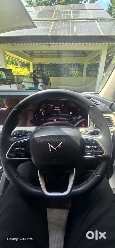 Mahindra Xuv700, 2021, Diesel