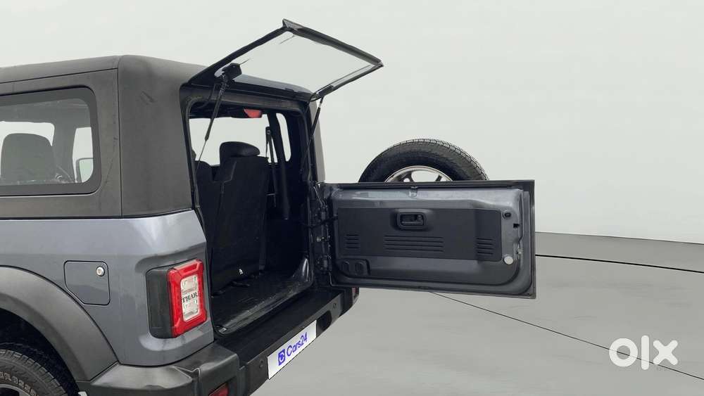 Mahindra Thar Lx P At 4wd 4s Ht, 2022, Petrol