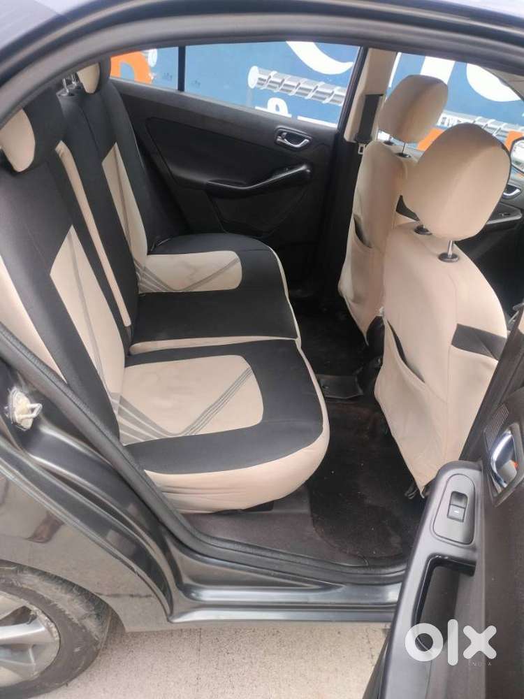 Tata Bolt Revotron Xt, 2015, Petrol
