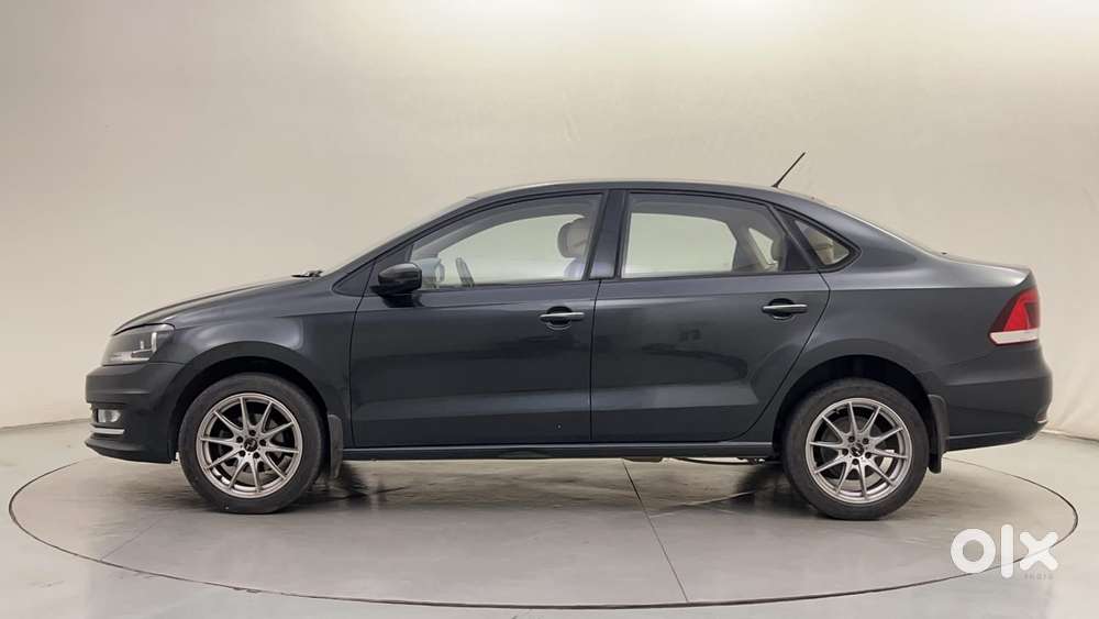 Volkswagen Vento 1.6 Highline, 2019, Petrol