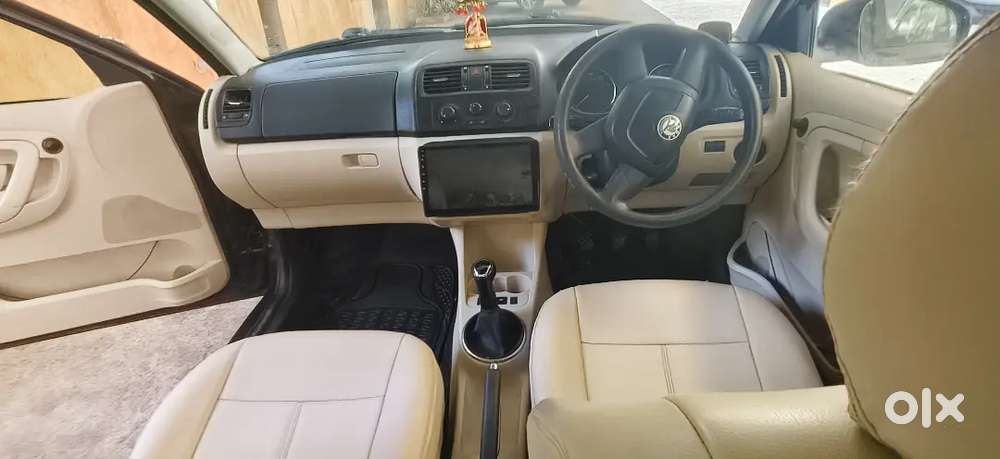 Skoda Fabia 2011 Cng  Well Maintainedone Car