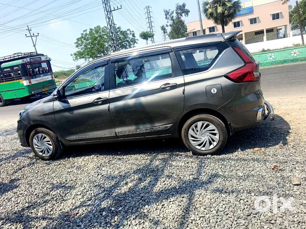 Maruthi Suzuki Ertiga Vxi 1.5 Smart Hybrid