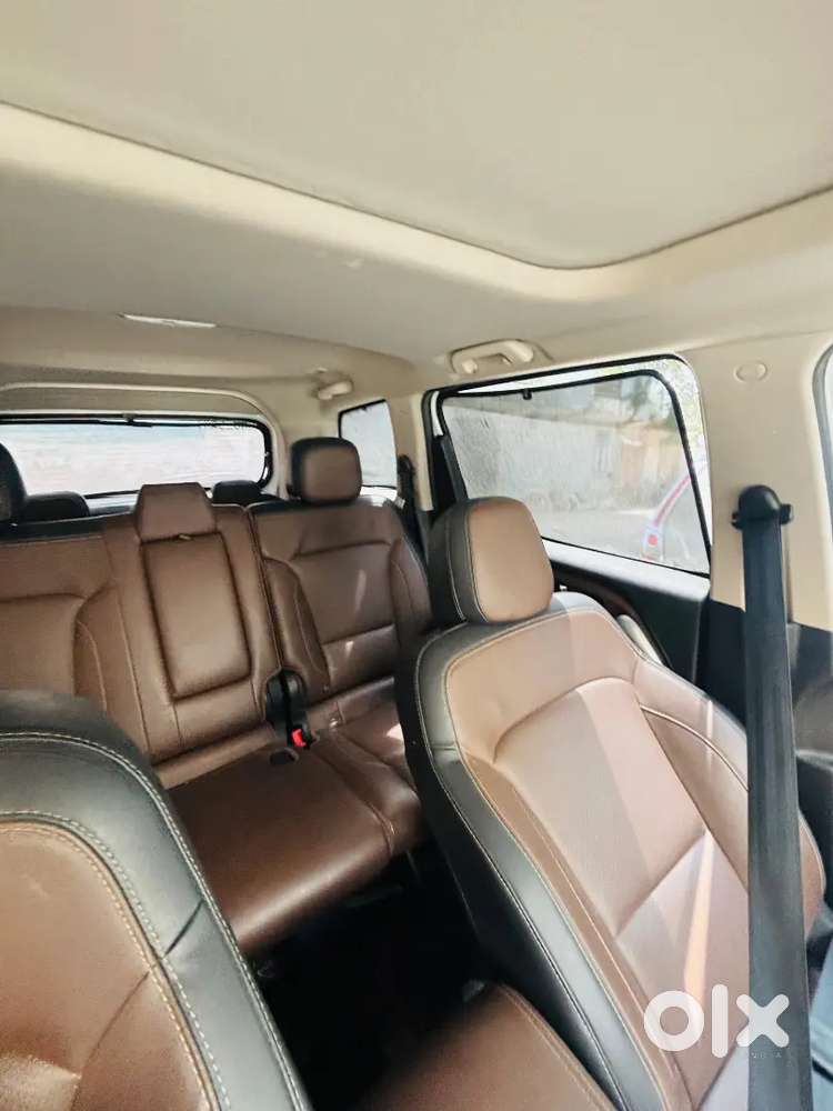 Mahindra Scorpio-n 2025 Petrol 12200 Km Driven