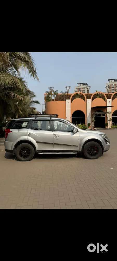 Mahindra Xuv500 2016 Diesel 111111 Km Driven