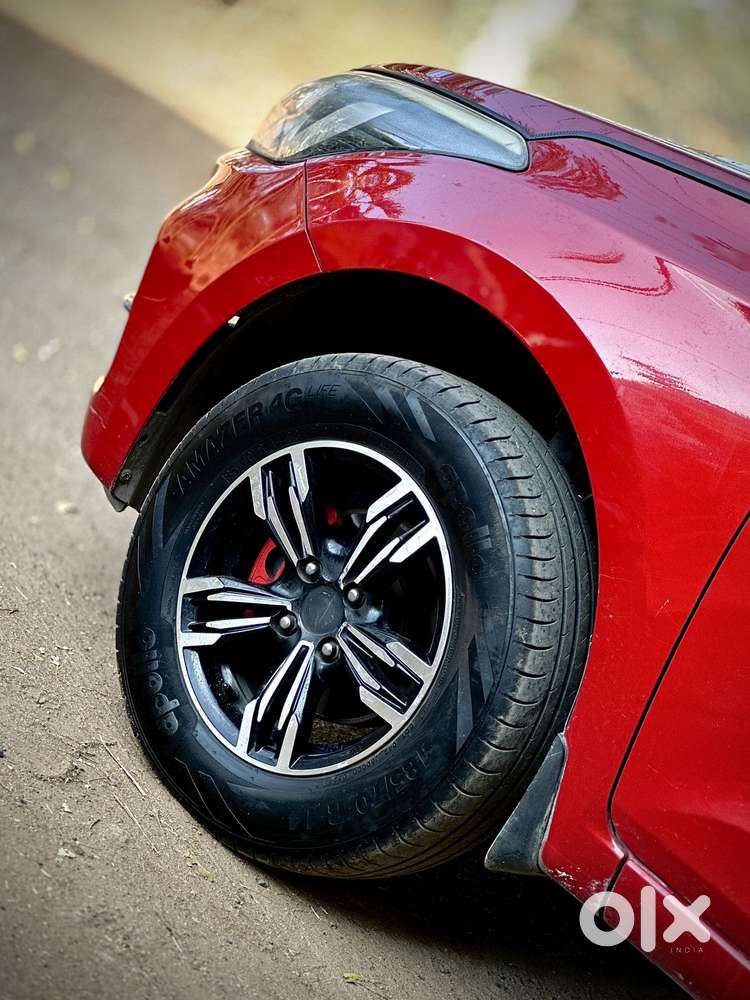 Hyundai I20 Sportz 1.2 Ivt Dual Tone, 2018, Petrol