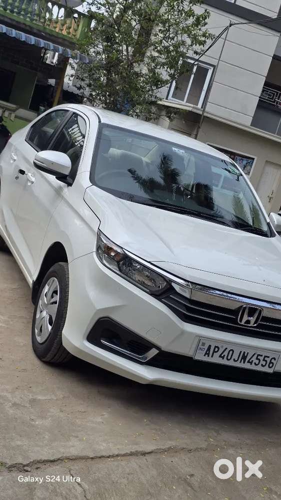 Honda Amaze 2nd Gen 2025 Petrol 20000 Km Driven