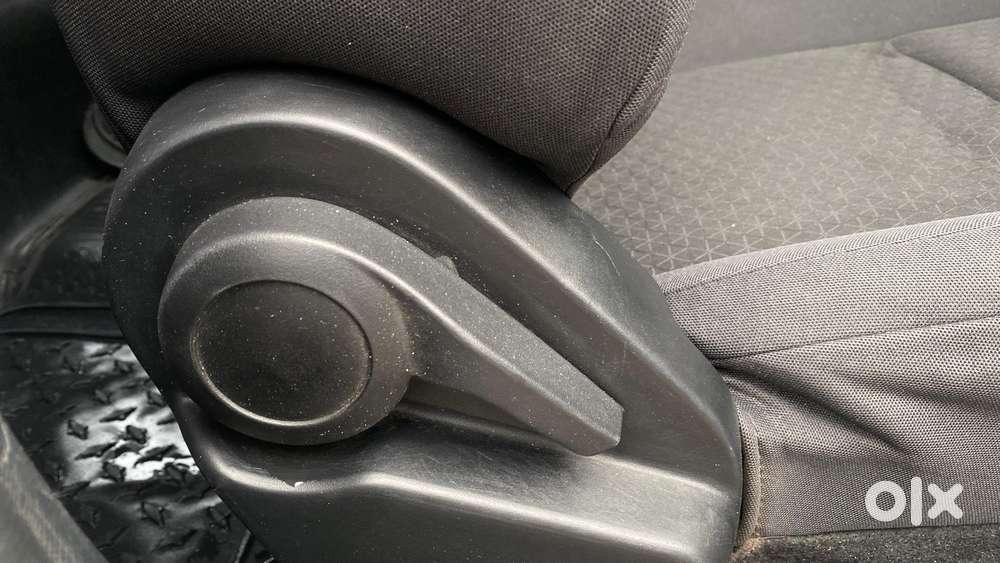 Tata Altroz 1.2 Xm Plus, 2021, Petrol