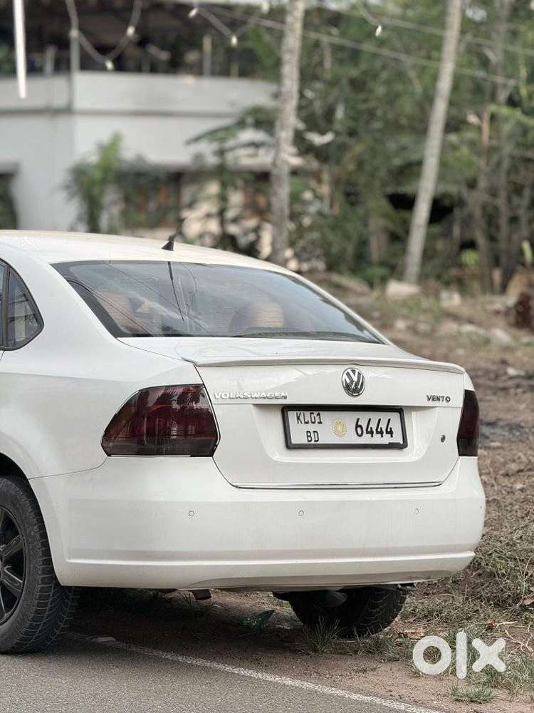 Volkswagen Vento 2010-2013 Diesel Highline, 2011, Diesel