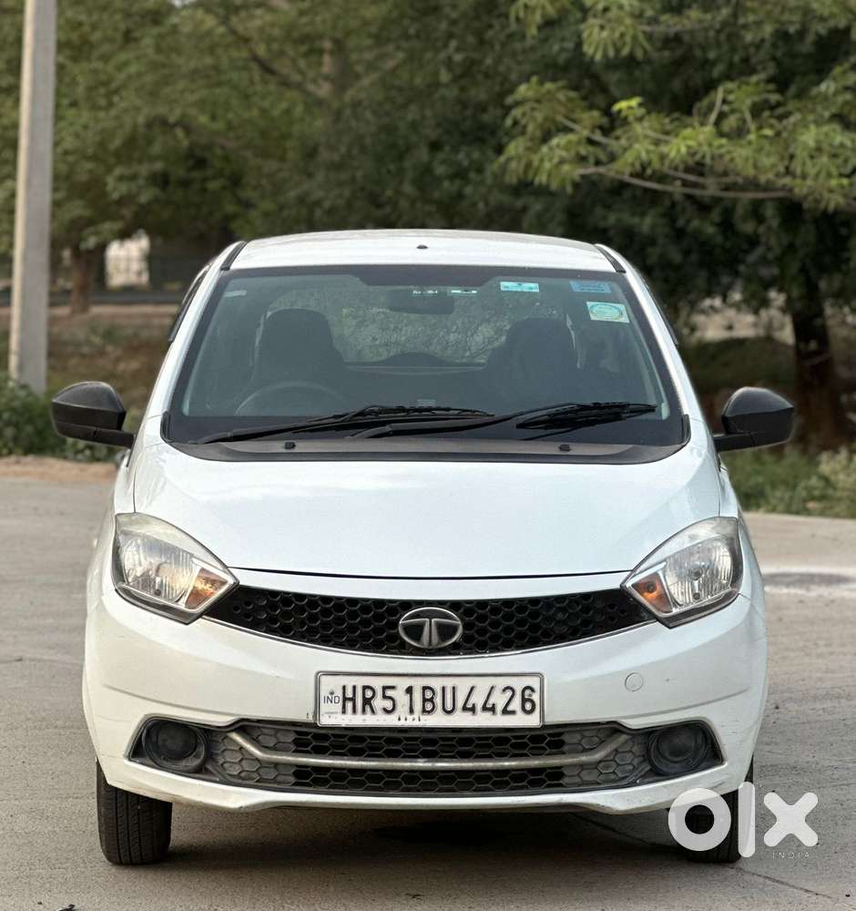 Tata Tiago 1.2 Revotron Xt (o), 2018, Petrol