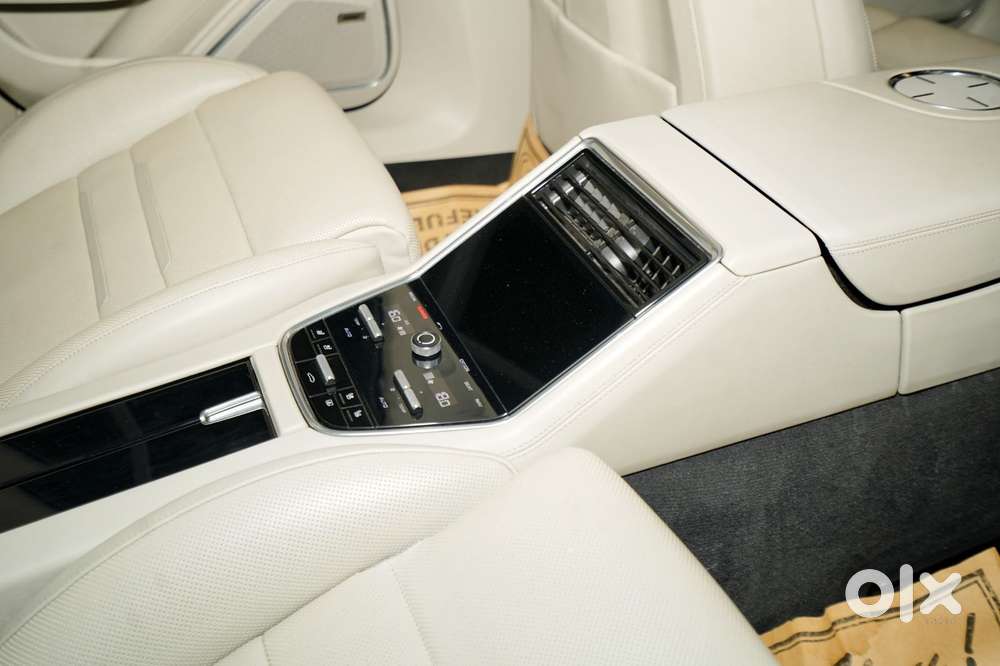 Porsche Panamera Turbo, 2018, Petrol