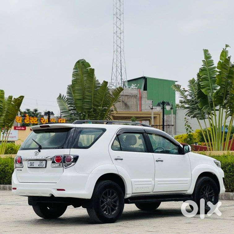 Toyota Fortuner 3.0 4x2 Automatic, 2015, Diesel