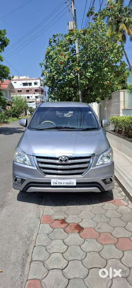 Toyota Innova 2.5 Vx 7 Seater Bs Iv, 2015