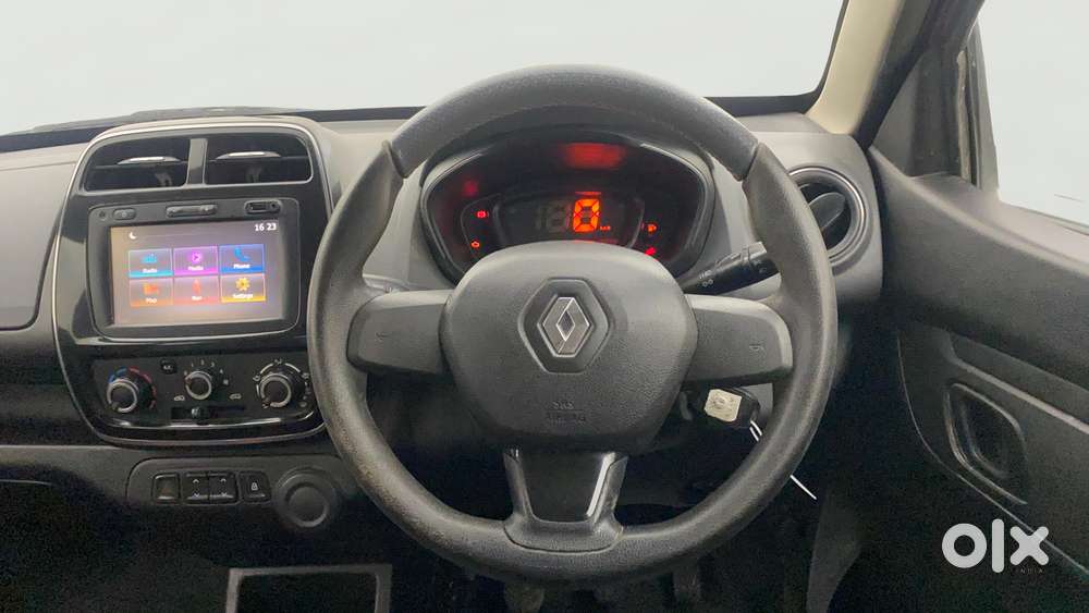 Renault Kwid 1.0 Rxt (o), 2017, Petrol