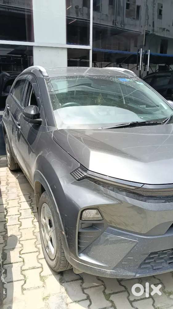 Tata Nexon Petrol Manual 2025