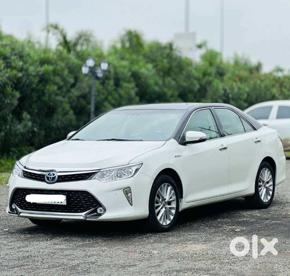 Toyota Camry Hybrid, 2017, Petrol