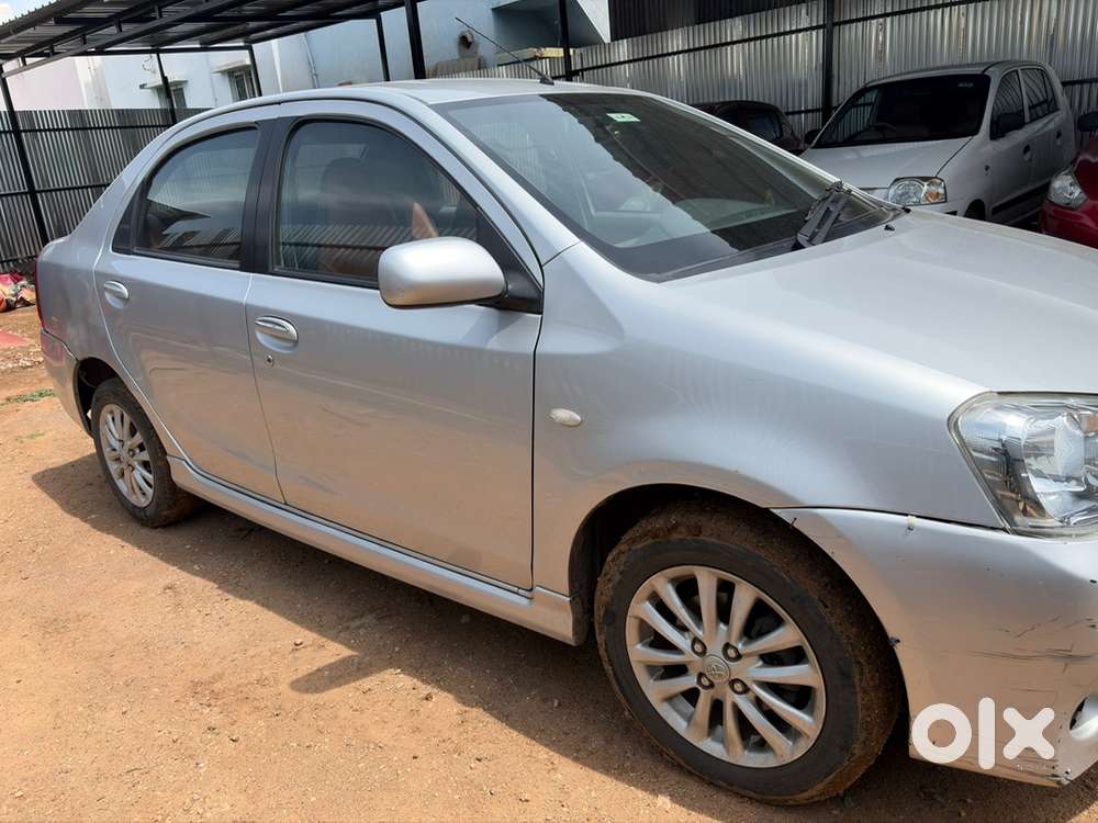 Toyota Etios Petrol 2011