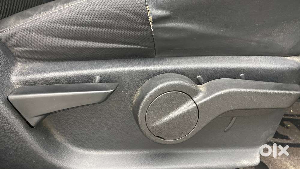 Mahindra Thar Lx Hard Top Diesel Mt 4wd, 2023, Petrol