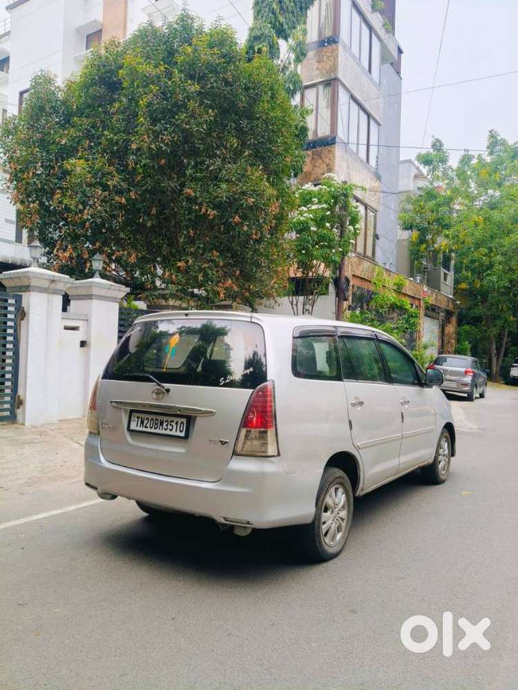 Toyota Innova 2.5 G (diesel) 7 Seater, 2011, Diesel