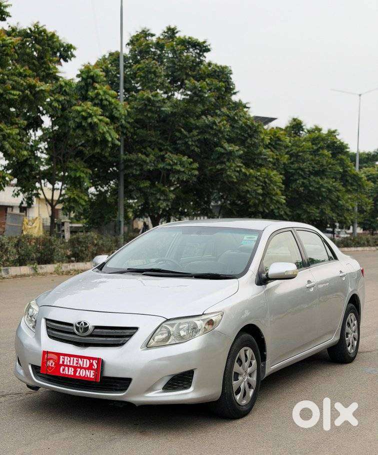 Toyota Corolla Altis G, 2010, Petrol