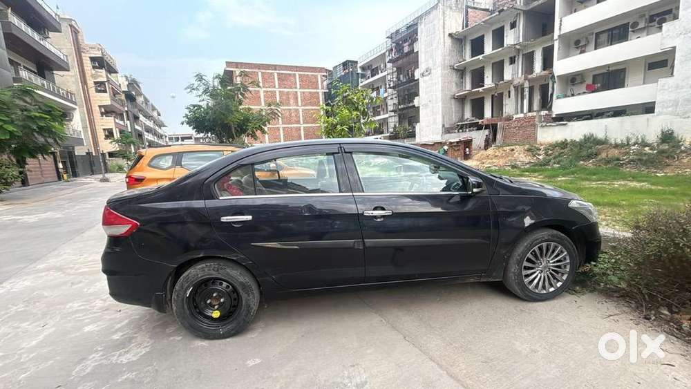Ciaz Zxi 2017 Petrol  Well Maintained  Top Model  Automatic
