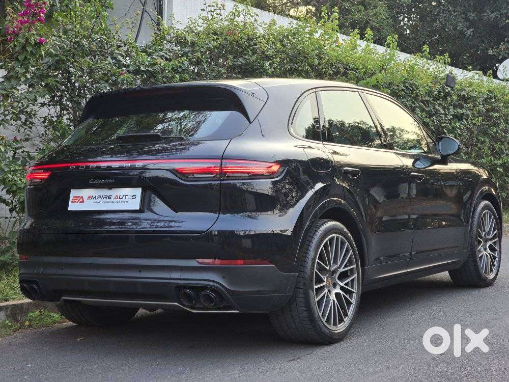 Porsche Cayenne Platinum Edition, 2022, Petrol