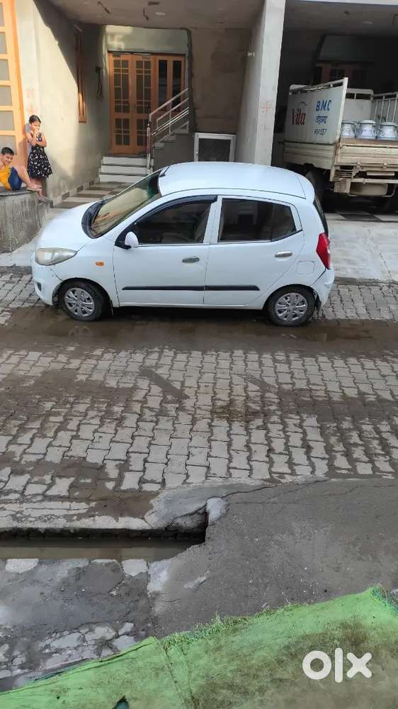 Hyundai I10 2011 Car