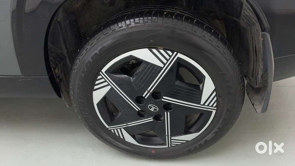 Tata Curvv Pure Plus S 1.2 Revotron Petrol 7dca, 2025, Petrol