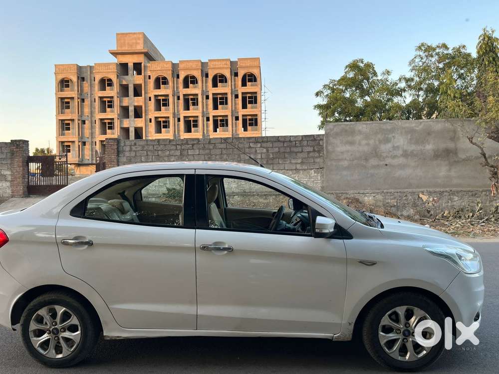 Ford Figo Aspire Titanium Plus, 2017, Petrol