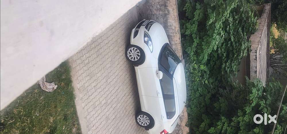 Maruti Suzuki Swift Dzire Push Button Start Single Key 76 Km Running