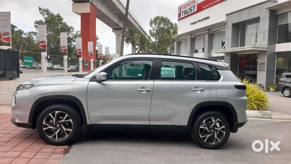 Toyota Urban Cruiser Hyryder 1.5 V Neo Drive At, 2025, Petrol