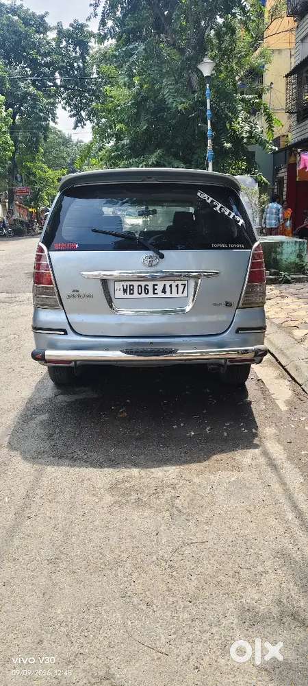 Toyota Innova Hycross 2.0 2010