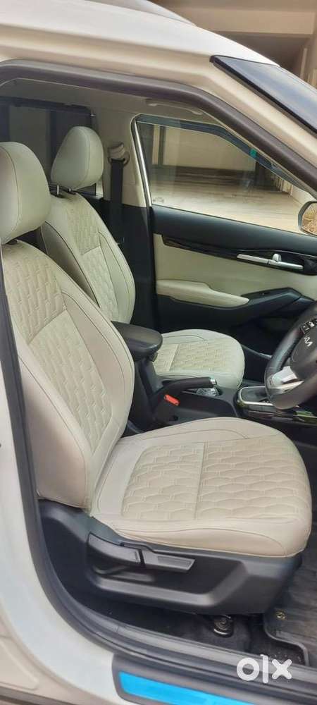 Kia Seltos White Htx + Petrol Car 2022