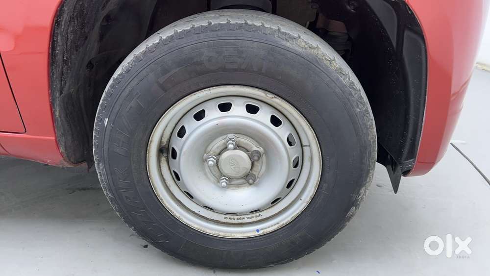 Mahindra Tuv 300 T4 Plus, 2018, Diesel