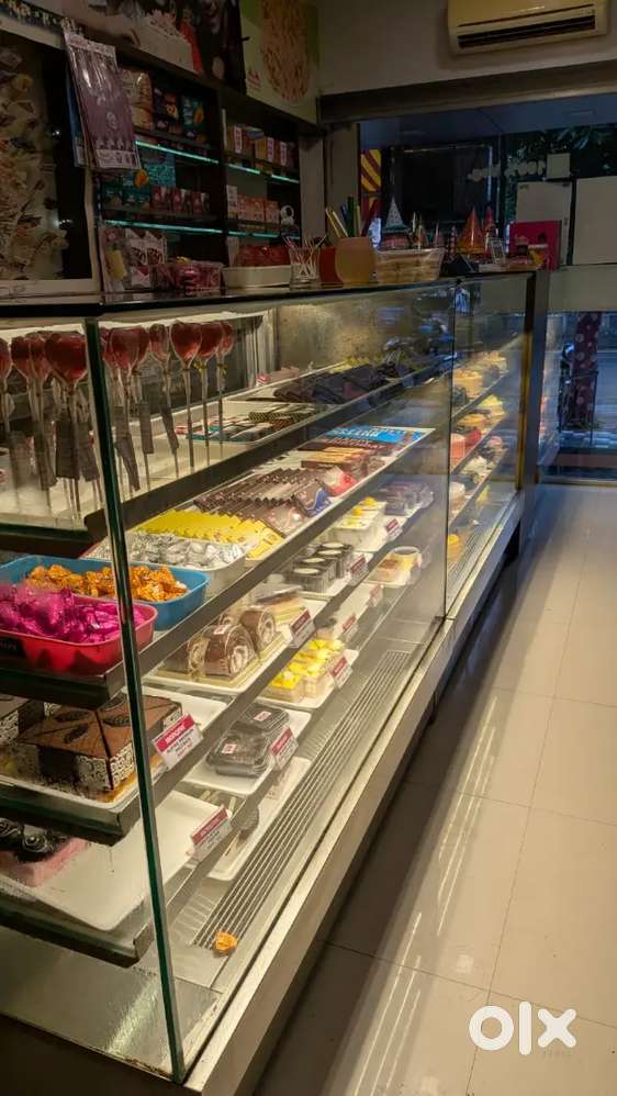 3 Commercial Display Counters (2 Cooling + 1 Hot Counter)