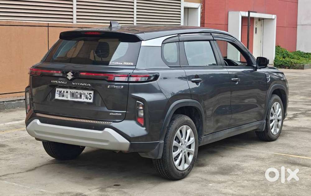 Maruti Suzuki Grand Vitara 1.5 Delta Smart Hybrid At, 2023, Petrol