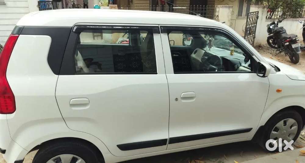 Maruti Suzuki Wagon R Vxi Petrol 2025