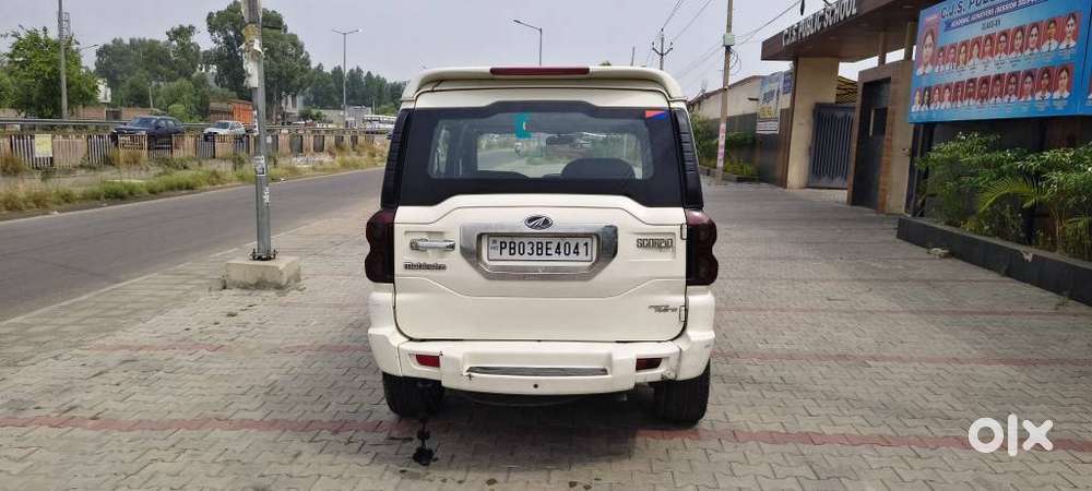 Mahindra Scorpio, 2016, Diesel