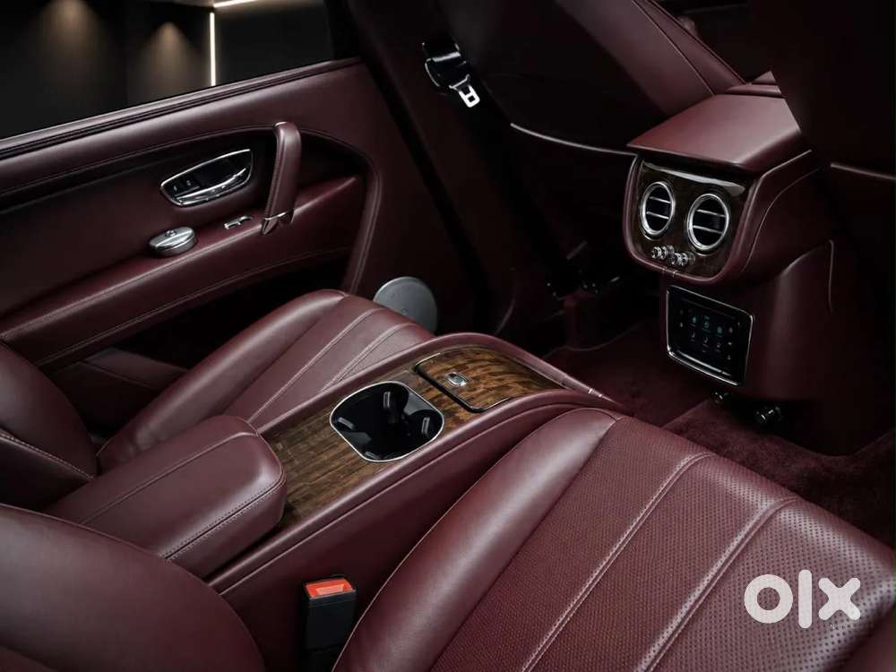Bentley Bentayga, 2018, Petrol