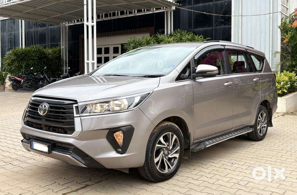 Toyota Innova Crysta [2020-ongoing] 2.4 GX 8 STR, 2021, Diesel