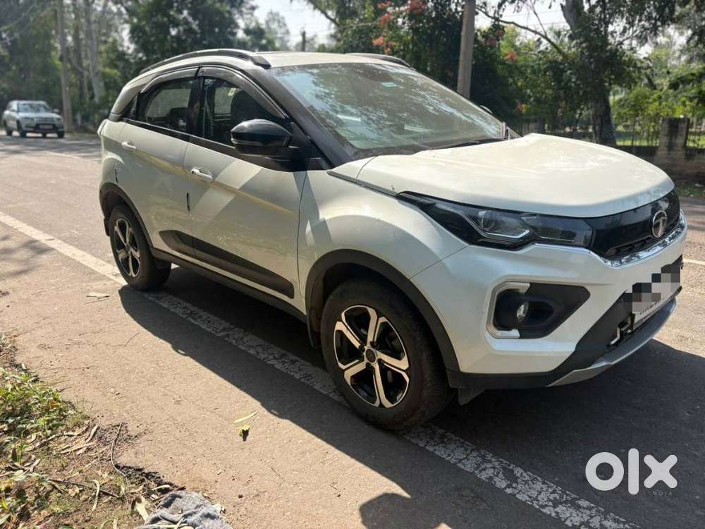 Tata Nexon 1.5 Revotorq Xz Plus (s), 2023, Petrol