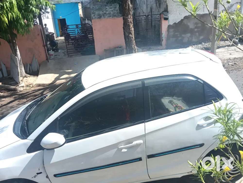 Honda Brio Welcondition Charon Power Window Power Steering Chilled