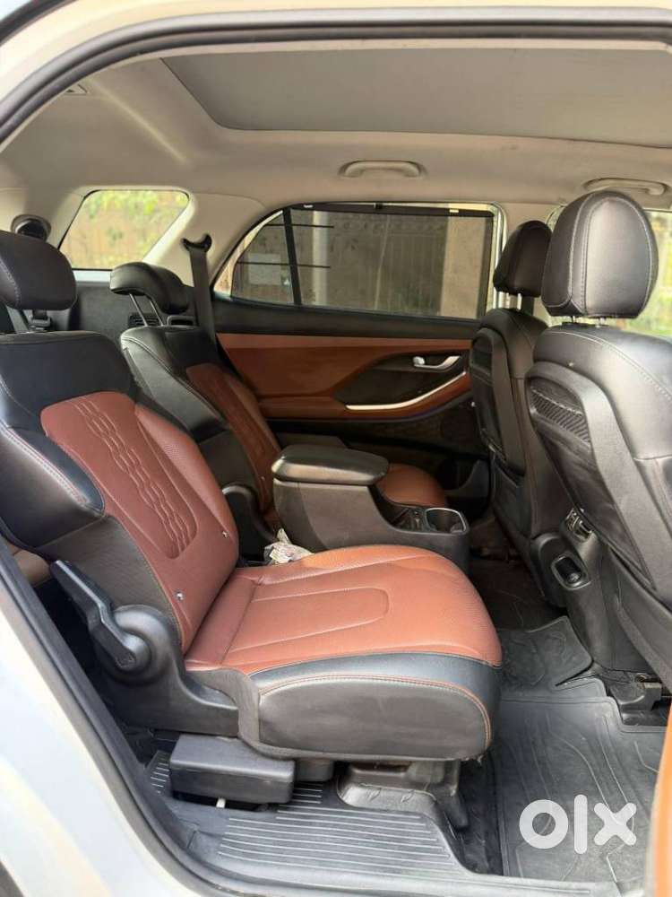 Hyundai Alcazar 1.5 Platinum (o) Diesel At 6 Str, 2023, Diesel