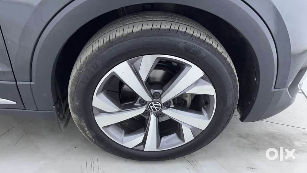 Volkswagen Taigun Topline 1.0 Tsi At (electric Seats), 2023, Petrol