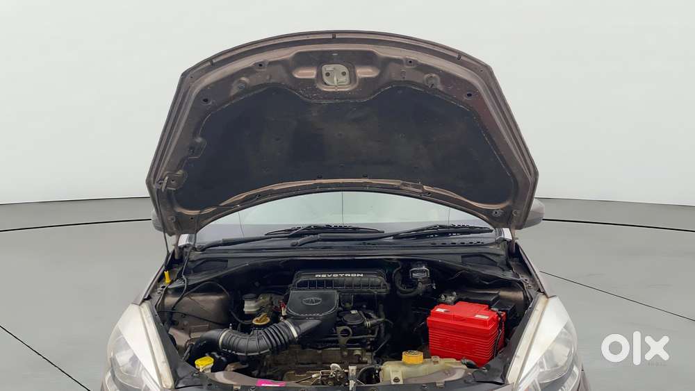 Tata Tiago 1.2 Revotron Xt, 2016, Petrol